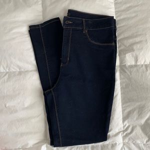 D. Jeans - dark blue high-rise skinny jeans